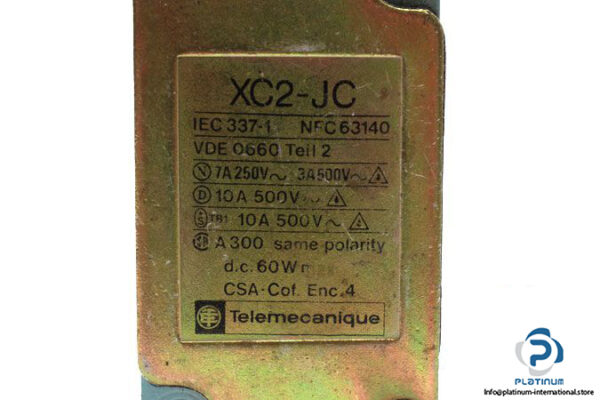 telemecanique-zc2jc4-limit-switch-body-3