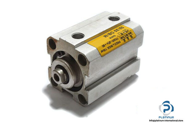 waircom-32_25-DB_M-compact-cylinder
