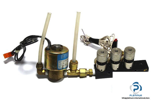 honeywell-skinner-valve-c2da1081-solenoid-valve-1