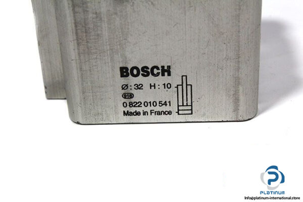 bosch-0-822-010-541-compact-cylinder-2