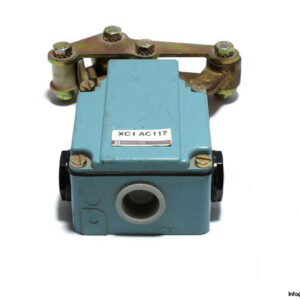 telemecanique-xc1ac117-limit-switch-3