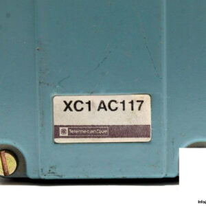 telemecanique-xc1ac117-limit-switch-4