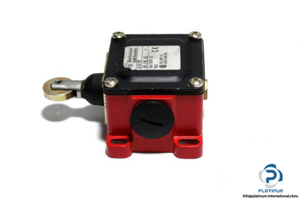 bernstein-d-su-rw-limit-switch-4