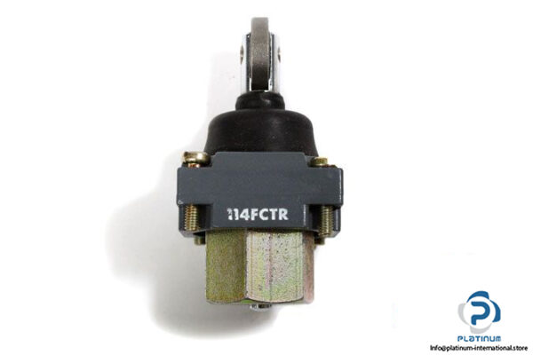 cema-114fctr-roller-limit-switch-head-3