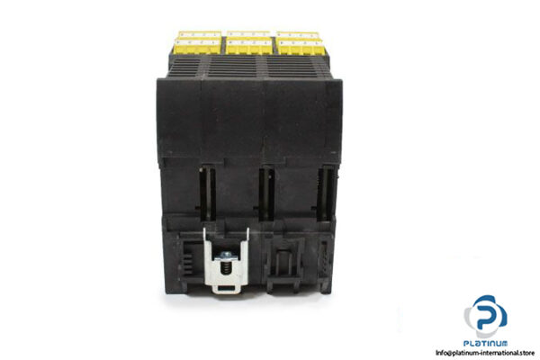 bbh-smx-12a-compact-safety-control-with-safe-motion-and-analog-processing-2