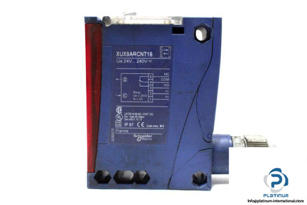 schneider-xux9arcnt16-photoelectric-polarized-sensor-3