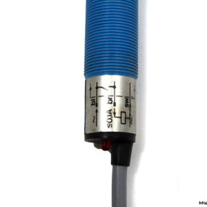 sick-vt18-112-photoelectric-sensor-3
