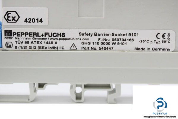 pepperlfuchs-ghg-110-0000-w-9101-safety-barrier-socket-9101-3