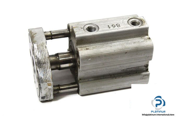 bosch-0-822-010-821-guide-compact-cylinder