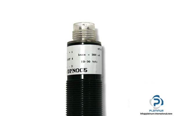 selet-ocv81dpnoc5-photoelectric-cylindrical-diffuse-sensor-3