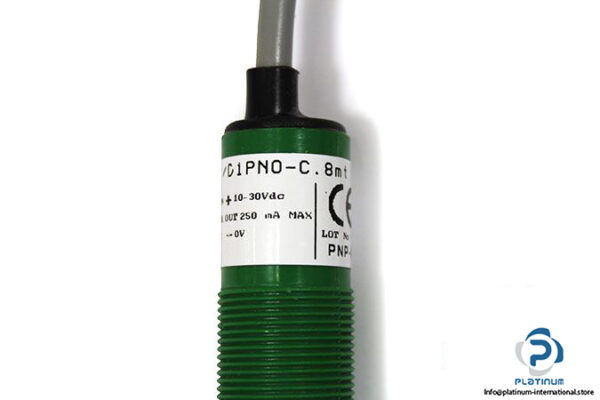 selet-ocv81%c2%ac_d1pno-c-8mt-photoelectric-cylindrical-diffuse-sensor-3