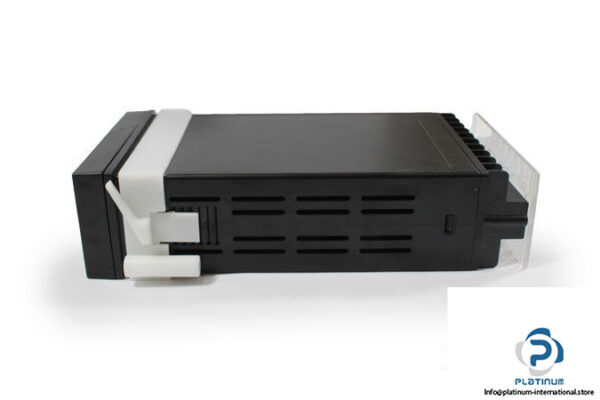 ascon-xp-3100_99-multi-input-controller-with-time-proportioning-2