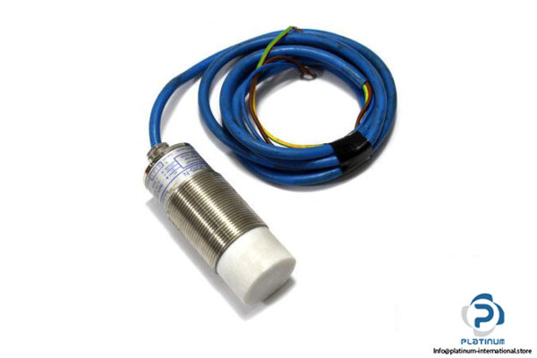 ifm-KX5001-capacitive-sensor