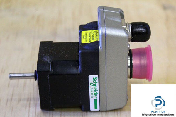 schneider-ILT2A422MC1A-integrated-drive-ilt-with-stepper-motor