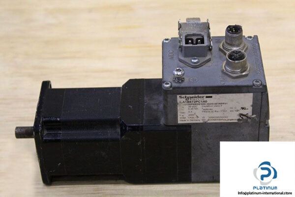 schneider-ILA1B571PC1A0-integrated-drive-ila-with-servo-motor