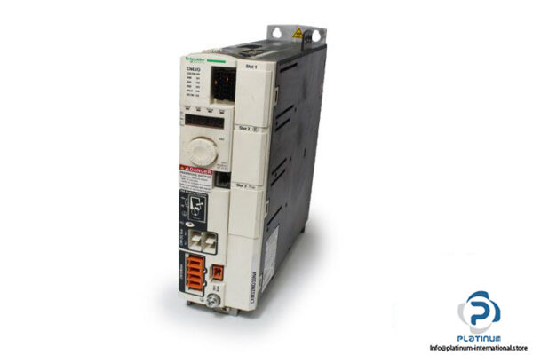 schneider-LXM32MD30N4-motion-servo-drive