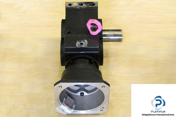 vogel-mks8_301597-helical-bevel-gearbox-2