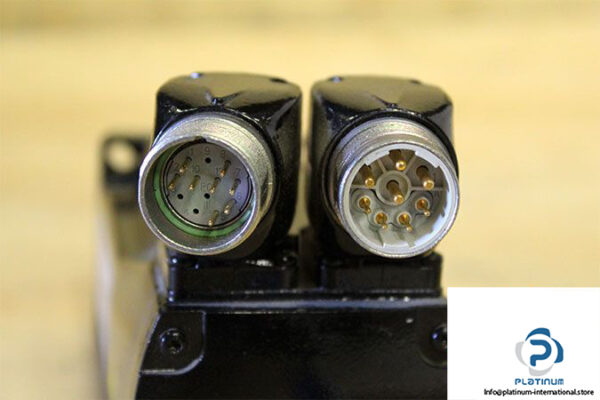 schneider-sh30701p01f2100-servo-motor-2