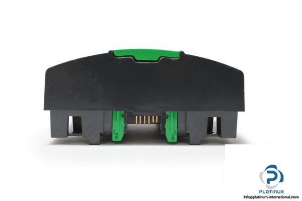 schneider-ui-16-i_o-module-4