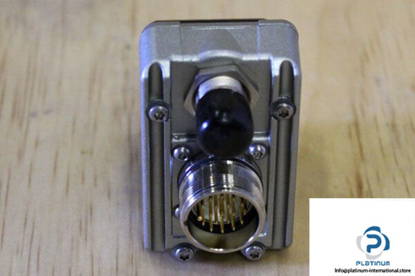 schneider-ilt2a422mc1a-integrated-drive-ilt-with-stepper-motor-3