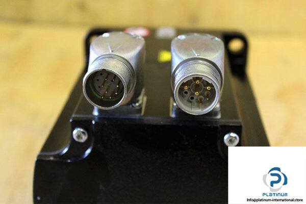 schneider-bmh1401p27f2a-servo-motor-3