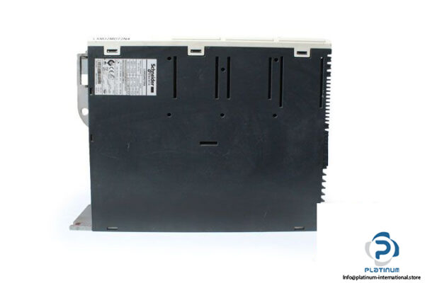 schneider-lxm32md72n4-motion-servo-drive-1
