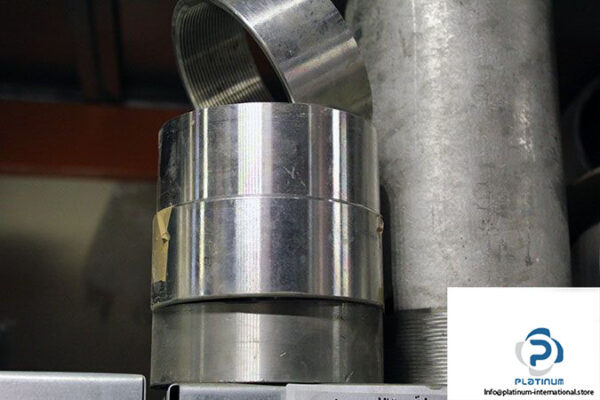 stainless-steel-threaded-coupling-3