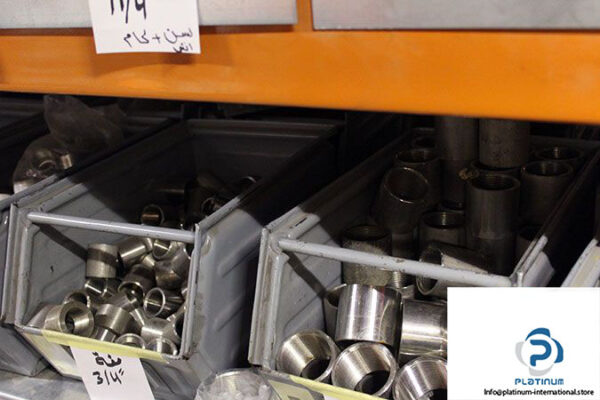 stainless-steel-threaded-coupling-4