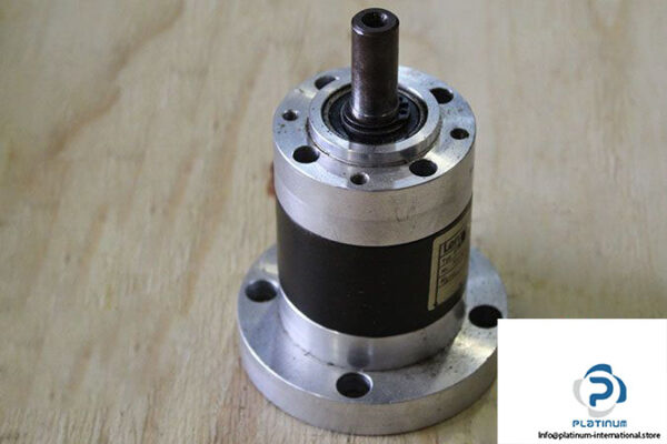 lenze-SPL62-2NVCR-planetary-gearbox