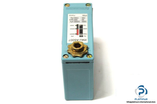 telemecanique-xmj-a5007-pressure-switch-2