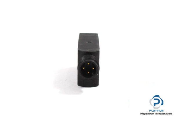 omron-e3s-ad36-photoelectric-diffuse-sensor-4