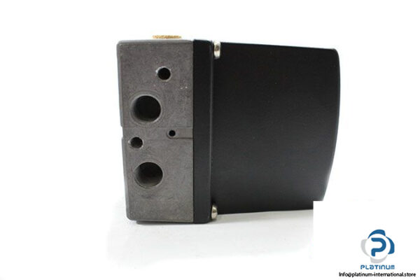 arca-827a-e2-a00-m10-g-positioner-3