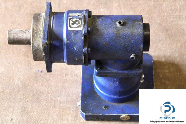 alpha-SPK-075-MF2-14-031-000-1K00-hypoid-gearboxes