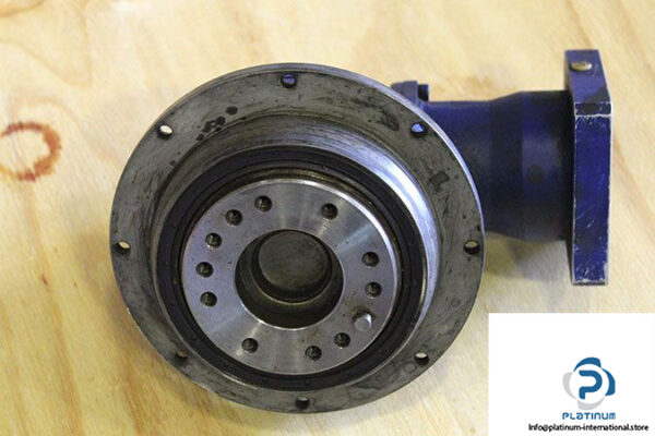 alpha-TPK-025-MF3-42-031-000-1K00-hypoid-gearboxes