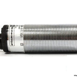 telemecanique-xsa-v11151-inductive-sensor-2
