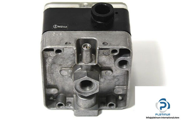 krom-schroder-dwg-150-pressure-switch-2