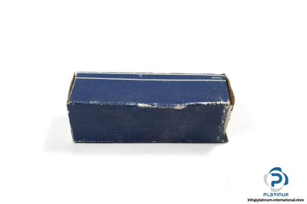 telemecanique-xsa-h05713g-inductive-sensor-3