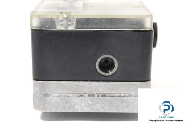 krom-schroder-dwg-150-pressure-switch-3