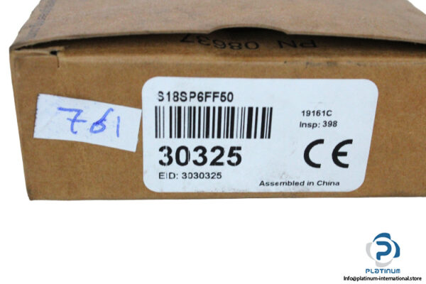 banner-s18sp6ff50-photoelectric-sensor-new-2