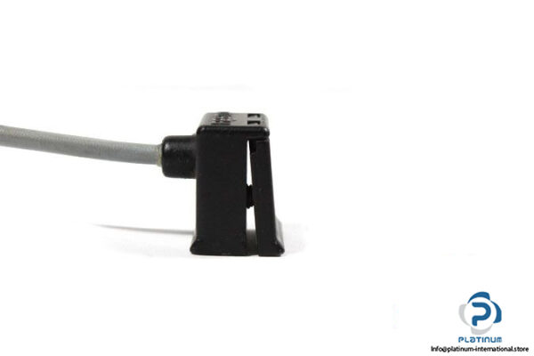 festo-sme-3-led-24-inductive-proximity-sensor-3