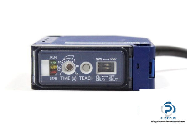 telemecanique-xuk0aksal2-multimode-photoelectric-diffuse-sensor-3