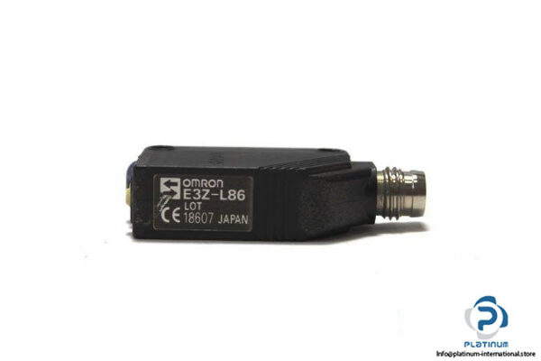 omron-e3z-l86-photoelectric-diffuse-sensor-4