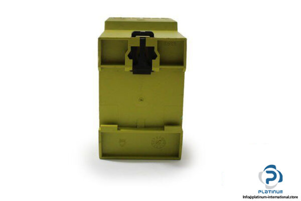 pilz-pnoz-x3-24vac-24vdc-3n_o-1n_c-1so-safety-relay-standalone-4