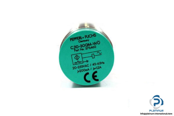 PEPPERLFUCHS-CJ10-30GM-WO-CAPACITIVE-SENSOR4_675x450.jpg