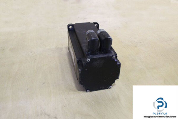 b_r-8lsa44-e3030d300-0-servo-motor-2