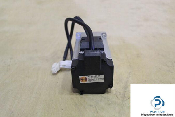 PANASONIC-MHMD042G1U-SERVO-MOTOR4_675x450.jpg