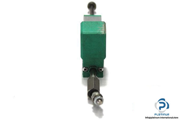 GEFRAN-PY1-C-50-RECTILINEAR-DISPLACEMENT-TRANSDUCER4_675x450.jpg