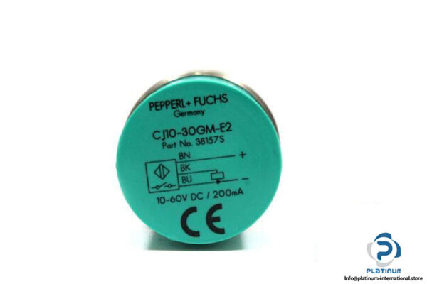 PEPPERLFUCHS-CJ10-30GM-E2-CAPACITIVE-SENSOR5_675x450.jpg