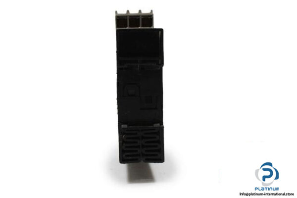 SIEMENS-3TK2824-1AL20-SIRIUS-SAFETY-RELAY-WITH-RELAY-ENABLING-CIRCUITS5_675x450.jpg