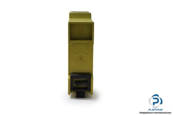 PILZ-PNOZ-X2-2S-EMERGENCY-STOP-RELAYS-SAFETY-GATE-MONITORS6_675x450.jpg